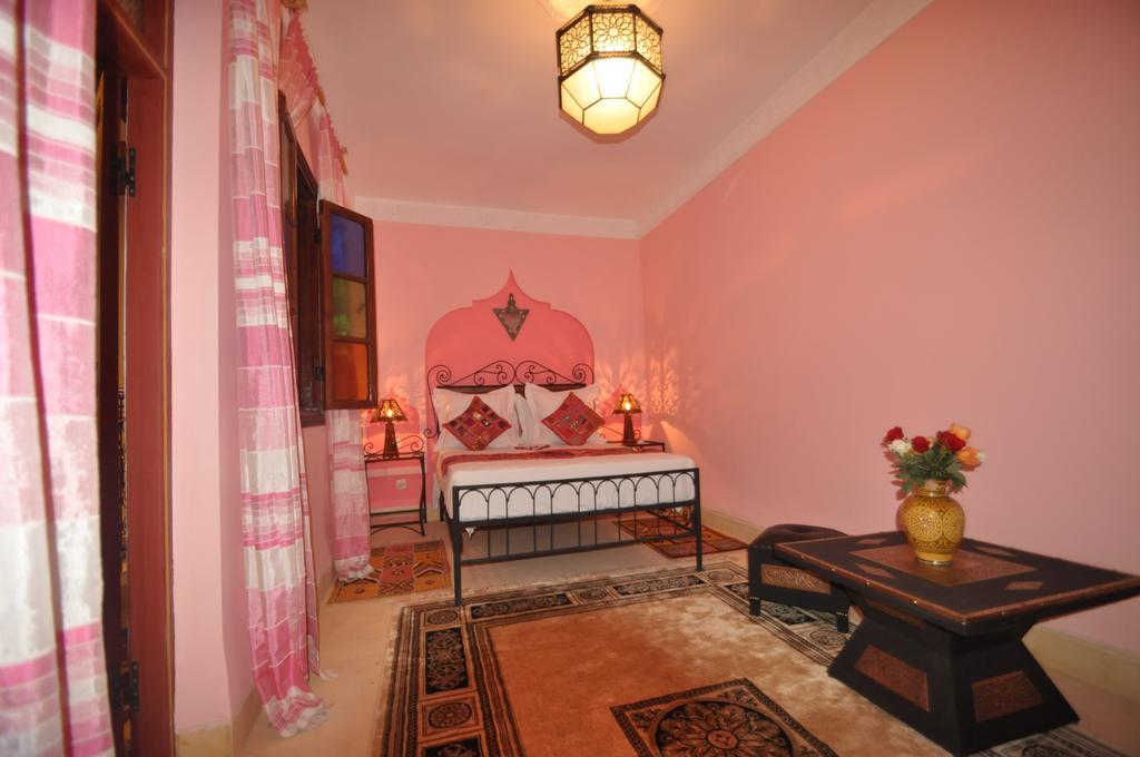 Riad La Famille Marrakesh Luaran gambar